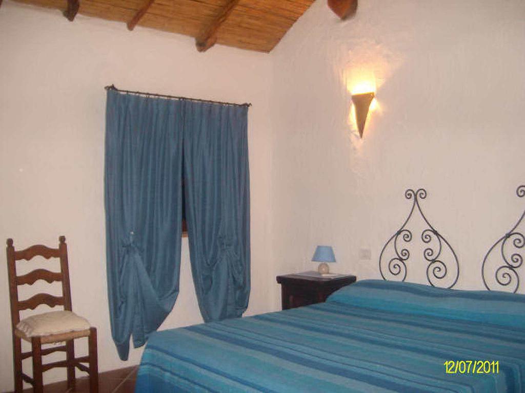 Agriturismo Spridda Bed & Breakfast Arzachena Cameră foto