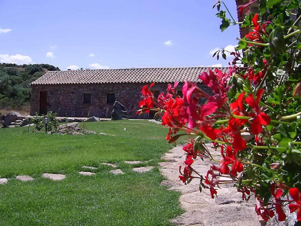 Agriturismo Spridda Bed & Breakfast Arzachena Exterior foto