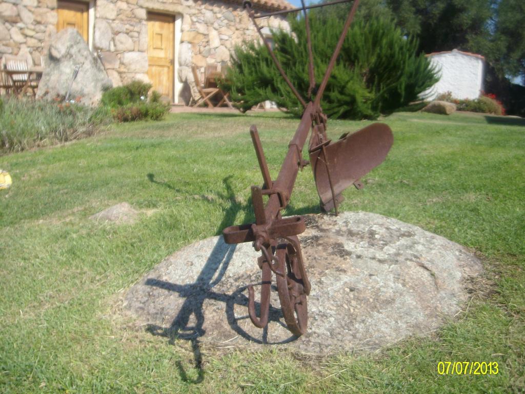 Agriturismo Spridda Bed & Breakfast Arzachena Exterior foto
