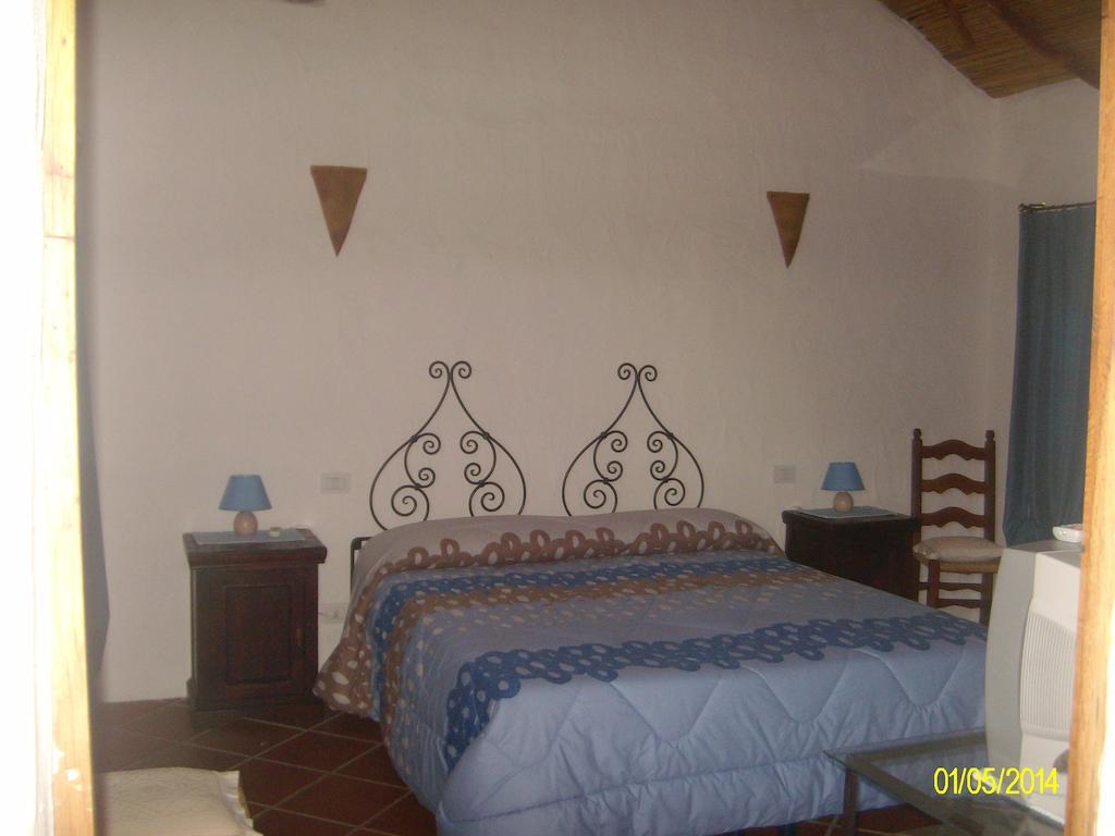 Agriturismo Spridda Bed & Breakfast Arzachena Exterior foto